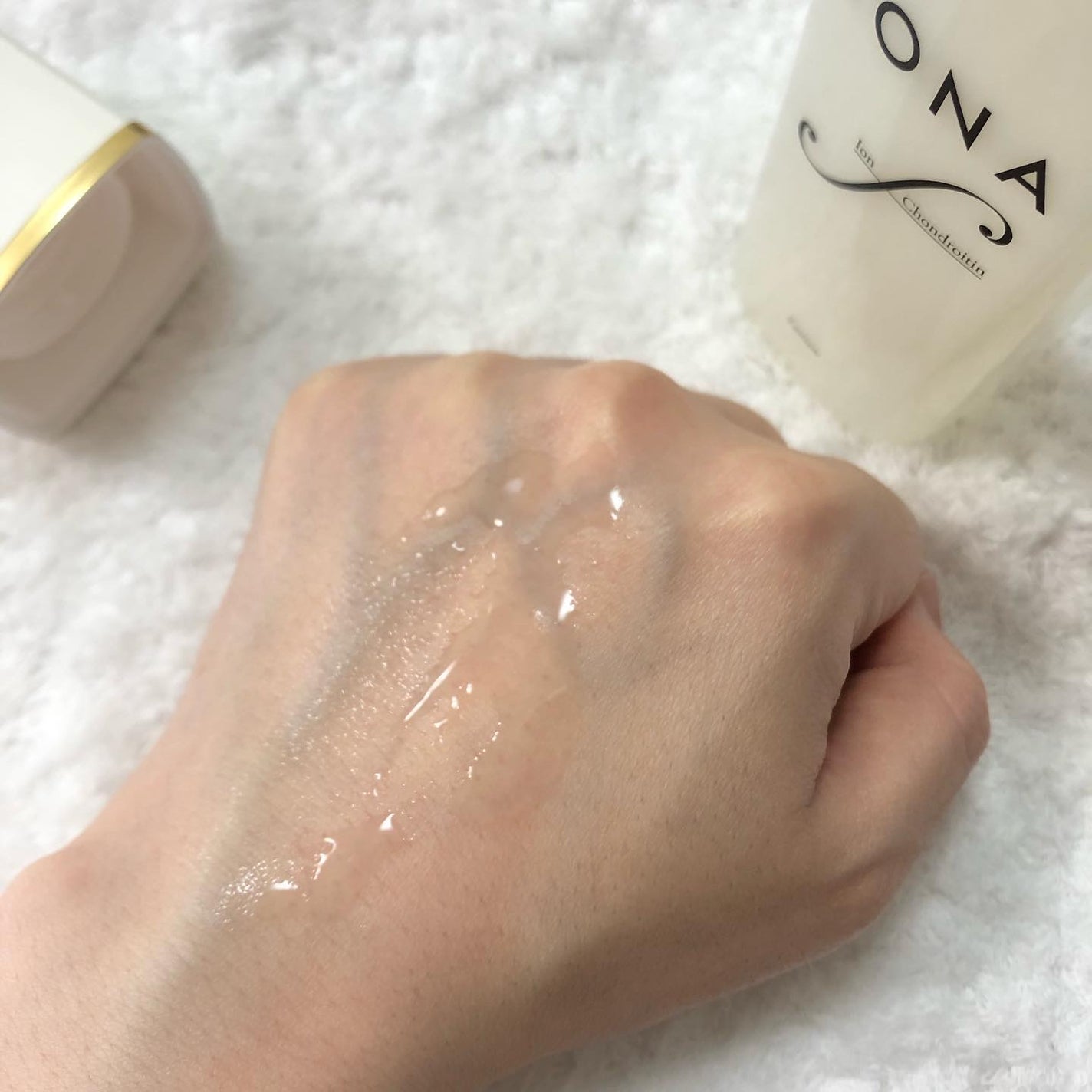 りくすけ@フォロバ100 on LIPS 「\深く*1満たしてしなやかなハリを与える潤い浸透*1ローション..」(4枚目)