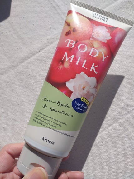 ボディミルク  ファインアップル&ガーデニアの香り/アロマリゾート/ボディミルクを使ったクチコミ(1枚目)