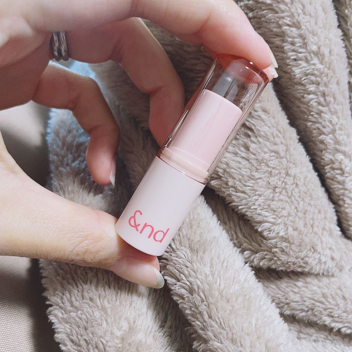 アンドバイロムアンド グラッシーバーム/&nd by rom&nd/口紅を使ったクチコミ(1枚目)