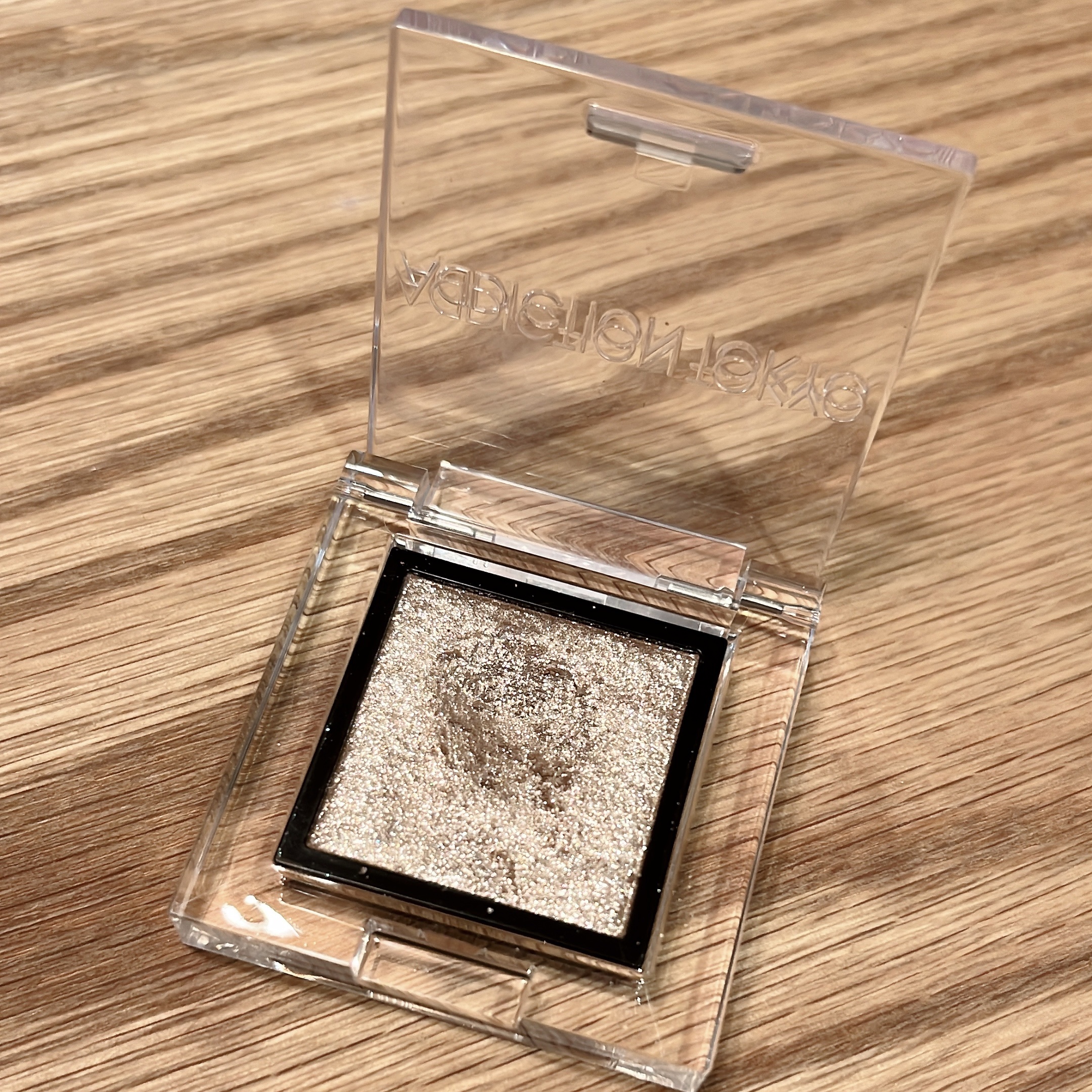 ディオールショウ モノ クルール 573 ヌード ドレス/Dior/アイシャドウを使ったクチコミ（1枚目）