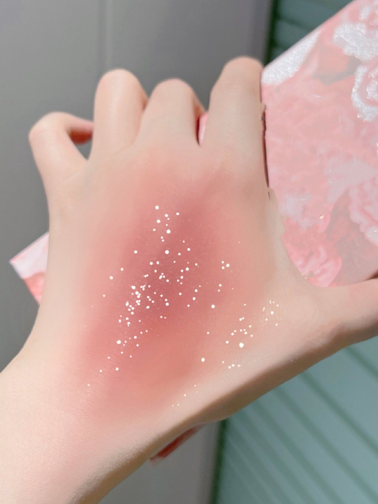 エクスプローラ12色 動物アイシャドウパレット/PERFECT DIARY/アイシャドウパレットを使ったクチコミ(4枚目)