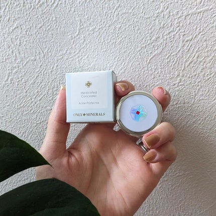 薬用コンシーラー アクネプロテクター/ONLY MINERALS/パウダーコンシーラーを使ったクチコミ(1枚目)