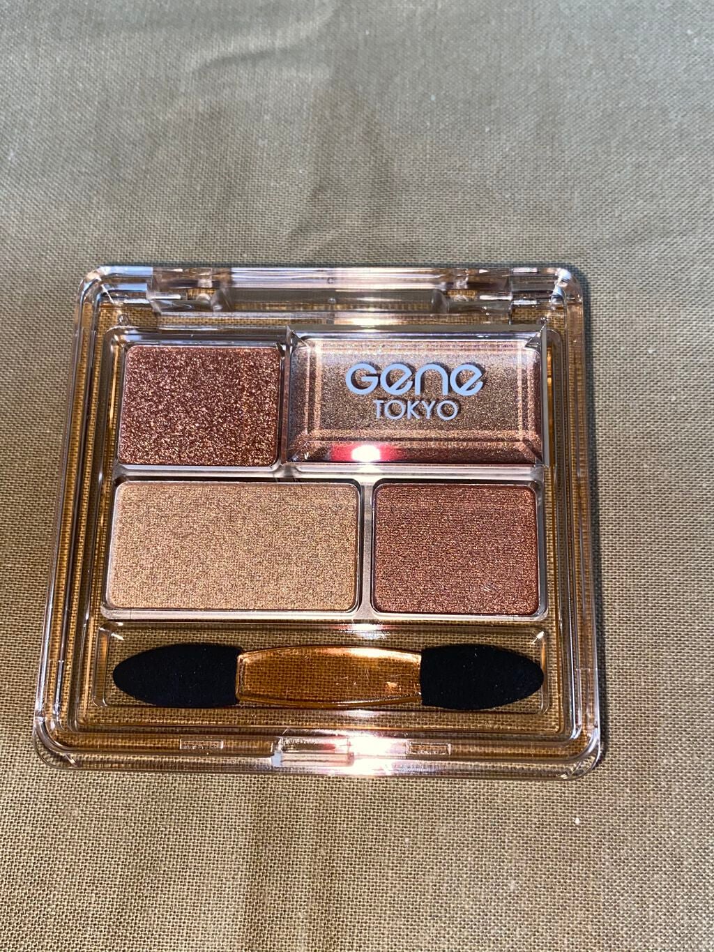リラクシーアイシャドウ/GENE TOKYO/アイシャドウパレットを使ったクチコミ(3枚目)