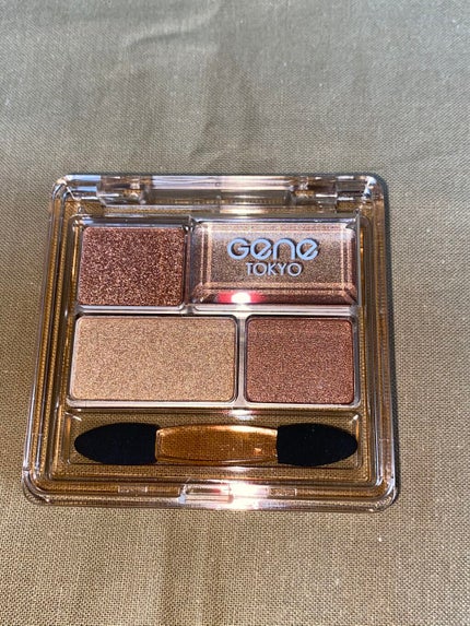 リラクシーアイシャドウ/GENE TOKYO/アイシャドウパレットを使ったクチコミ(3枚目)