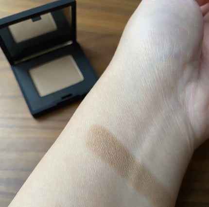 シングルアイシャドー/NARS/単色アイシャドウを使ったクチコミ(3枚目)