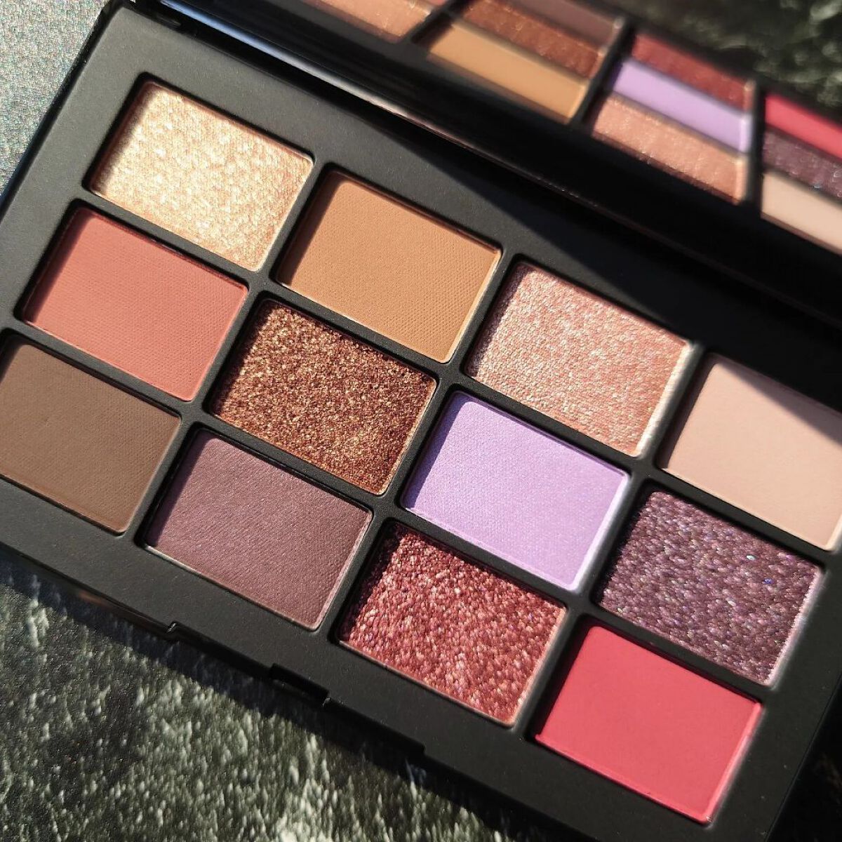 スターゲイズ アイシャドーパレット/NARS/アイシャドウパレットを使ったクチコミ（2枚目）