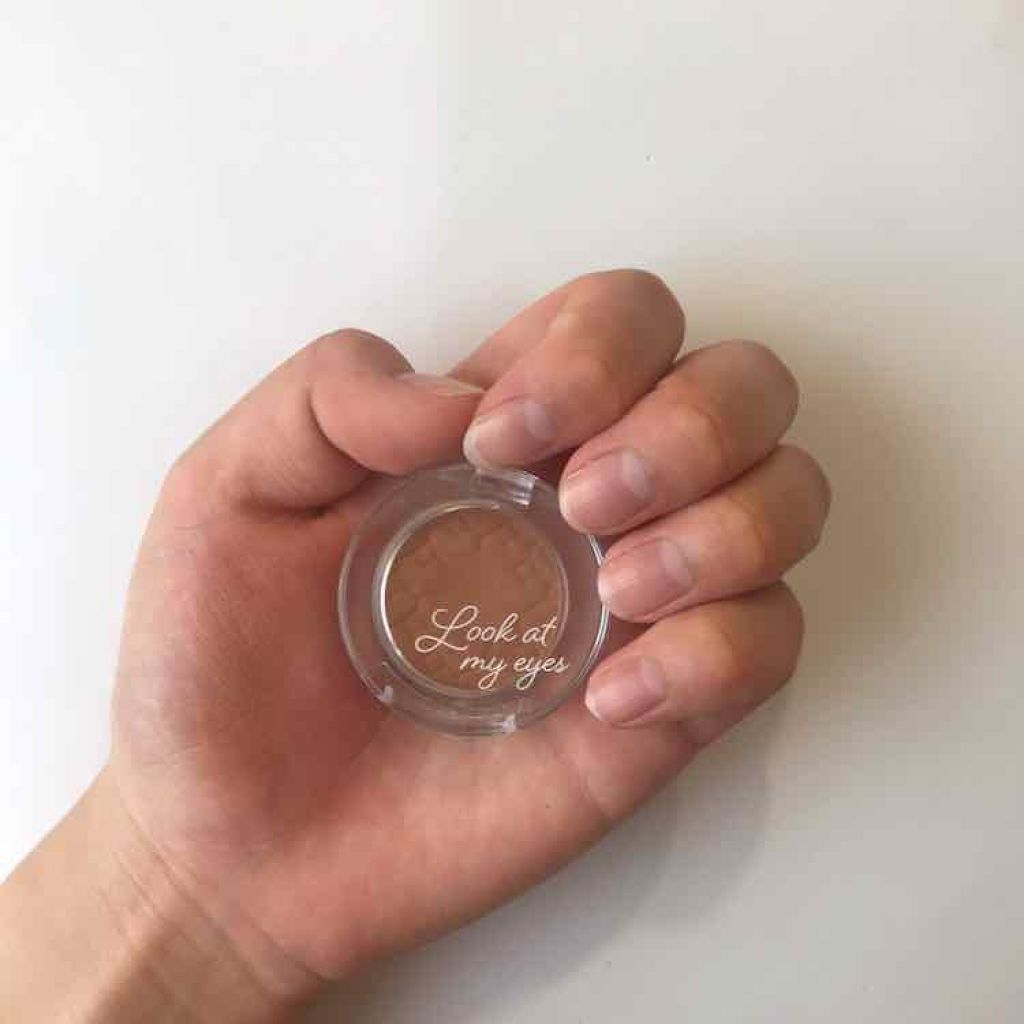 ルックアット マイアイ カフェ/ETUDE/単色アイシャドウを使ったクチコミ（2枚目）