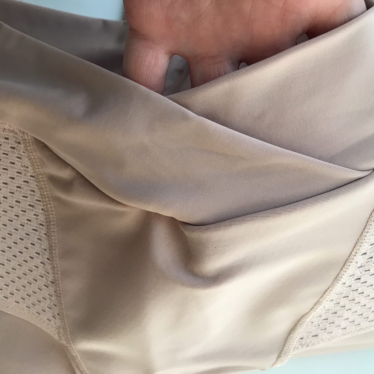 ナチュアシスト V字ウエストひざ上丈/NATU ASSIST/バストケア・ヒップケアを使ったクチコミ（3枚目）