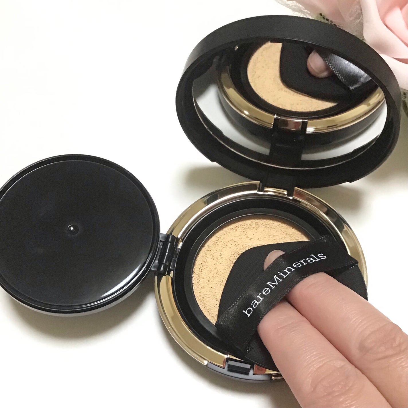 オリジナル ピュア セラム カバーアップ クッション/bareMinerals/クッションファンデーションを使ったクチコミ(5枚目)