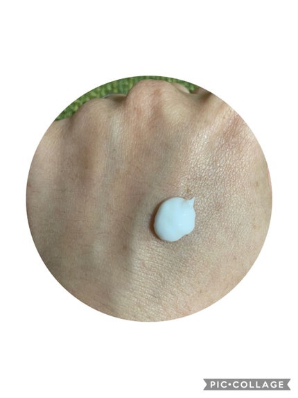 ファンケル ボディクリーム ホワイト&エイジングケアのクチコミ「美白を目指すのに強い味方。
ファンケルのボディクリームを購入しました!
ファンケルはボディ.....」(2枚目)