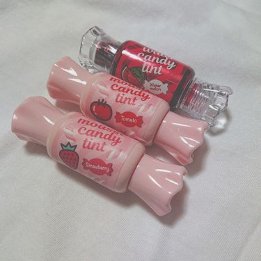 theSAEM
Water Candy Tint 05(スイカ)
・匂いがスイカっぽい
・この3つの中で1番こすっても色が残ってた
・めっちゃ可愛いピンク
・ピンクが似合わないうちでもティントだから中心