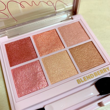 オーラクリエイション/BLEND BERRY/アイシャドウパレットを使ったクチコミ(3枚目)