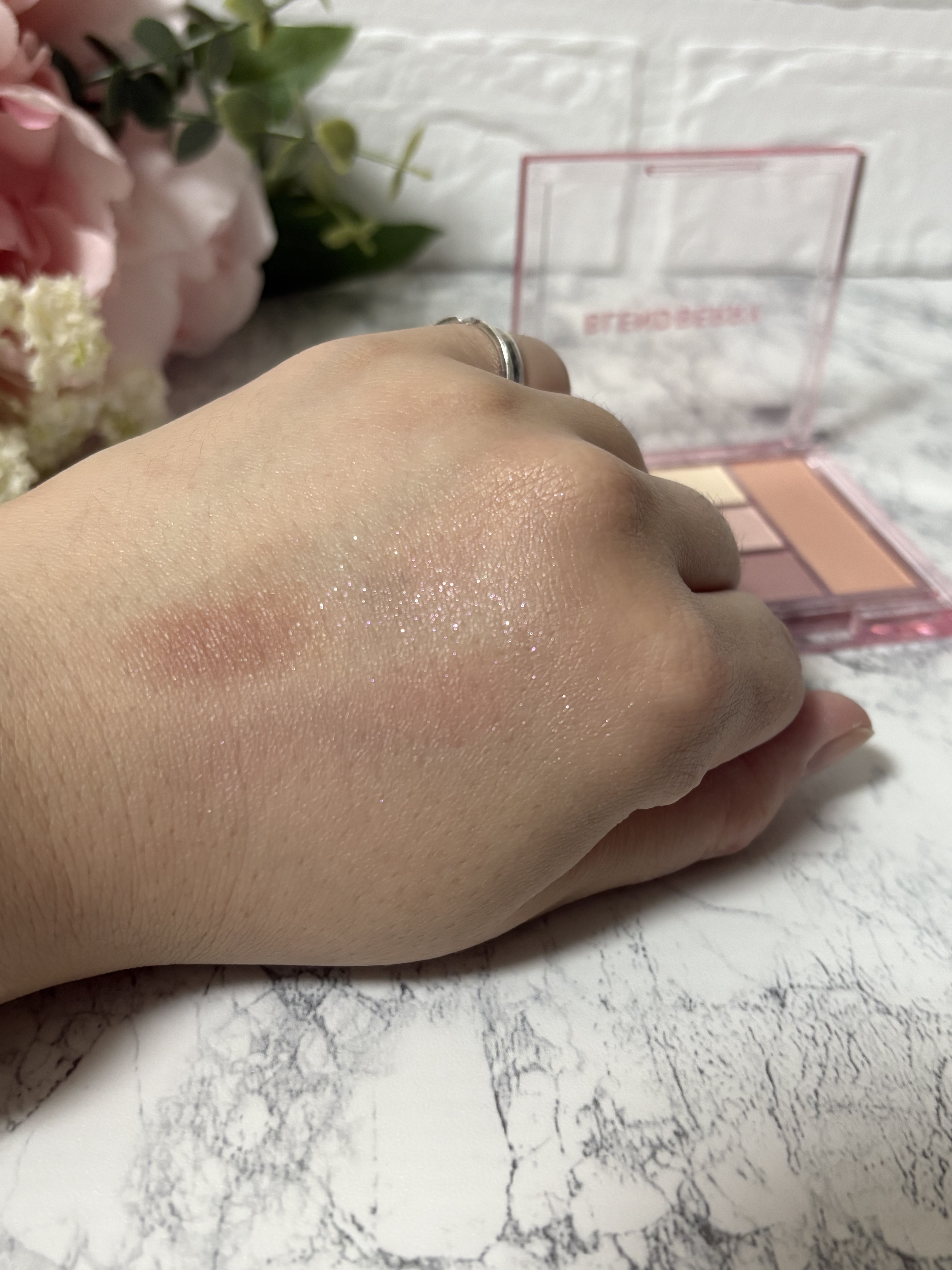 ブレンドベリー オールユーニード クリエイション 102 シュガープラムフェアリー(限定色)/BLEND BERRY/マルチパレットを使ったクチコミ（3枚目）