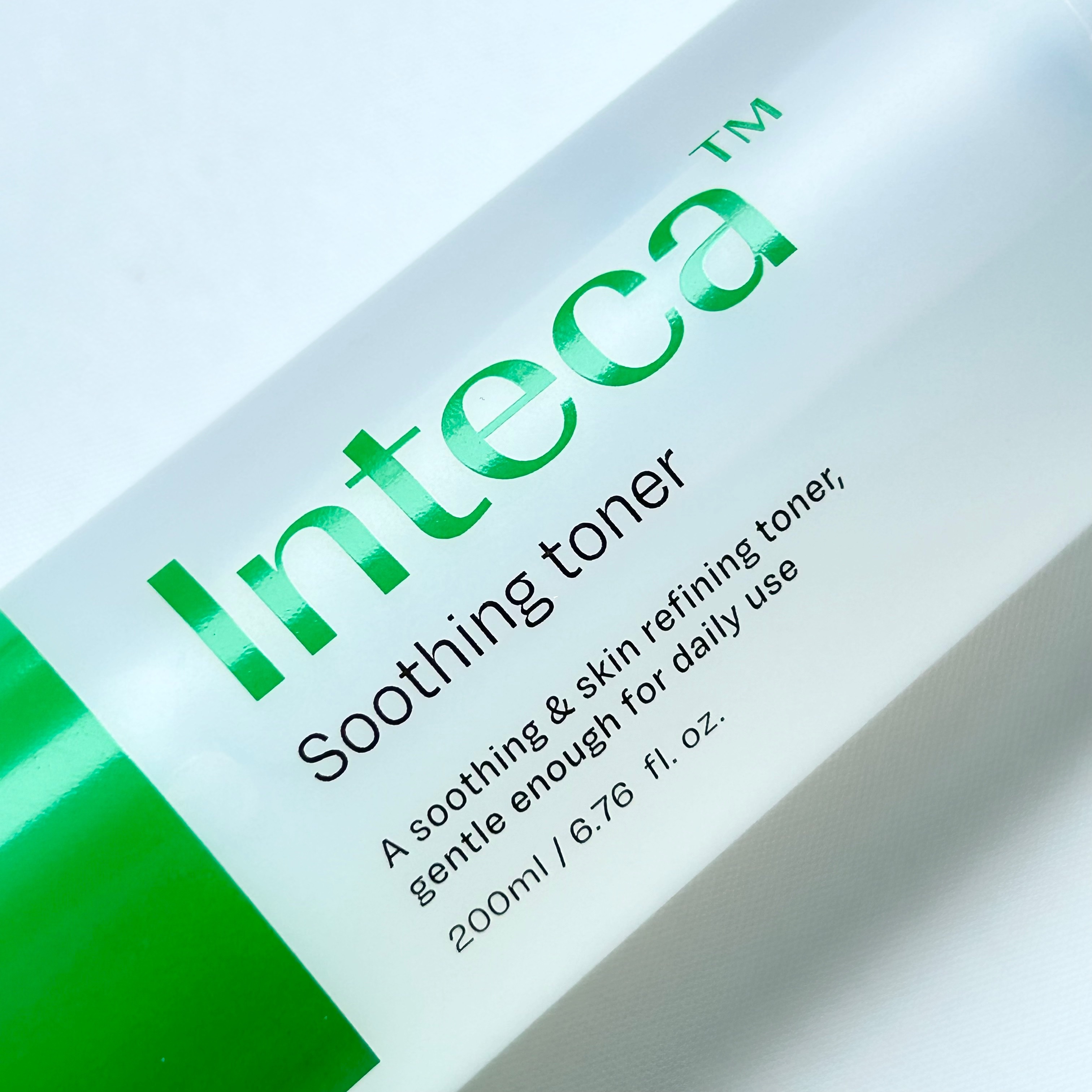 エンドポアベジチノールタイト二ングセラム/make prem/美容液を使ったクチコミ（2枚目）