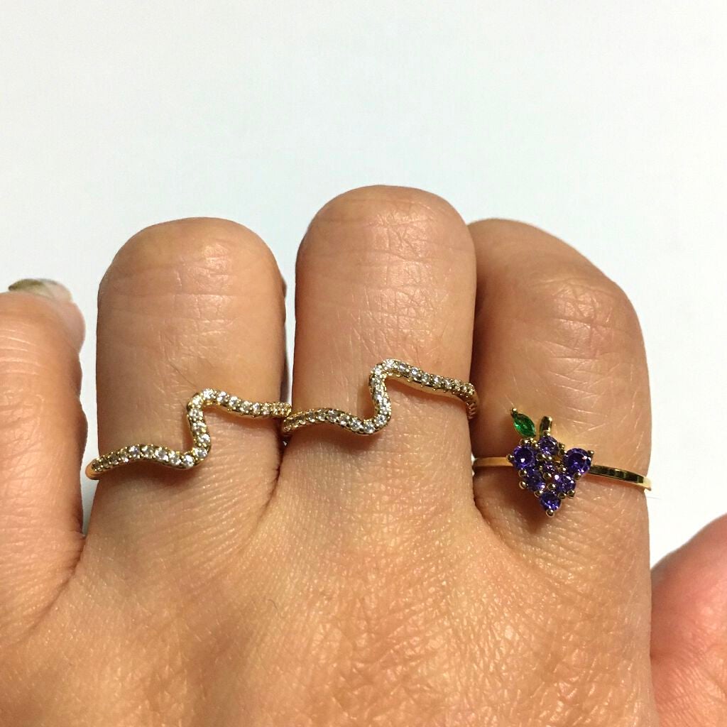 snowy on LIPS 「LUNAEARTHのアクセサリー購入。商品の殆どが300円Σ(..」(5枚目)