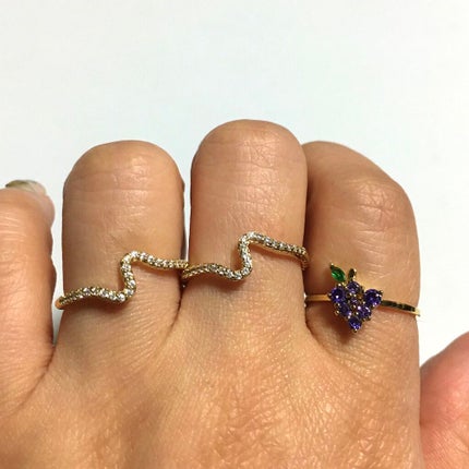 snowy on LIPS 「LUNAEARTHのアクセサリー購入。商品の殆どが300円Σ(..」(5枚目)