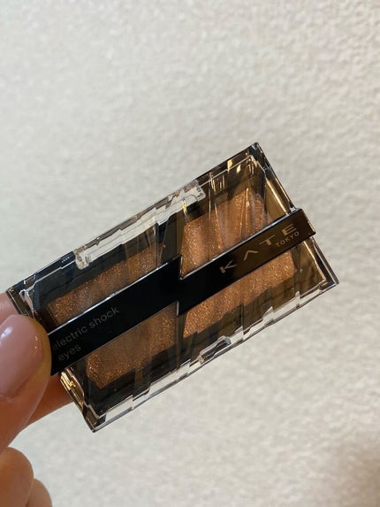 エレクトリックショックアイズ /KATE/アイシャドウパレットを使ったクチコミ(2枚目)