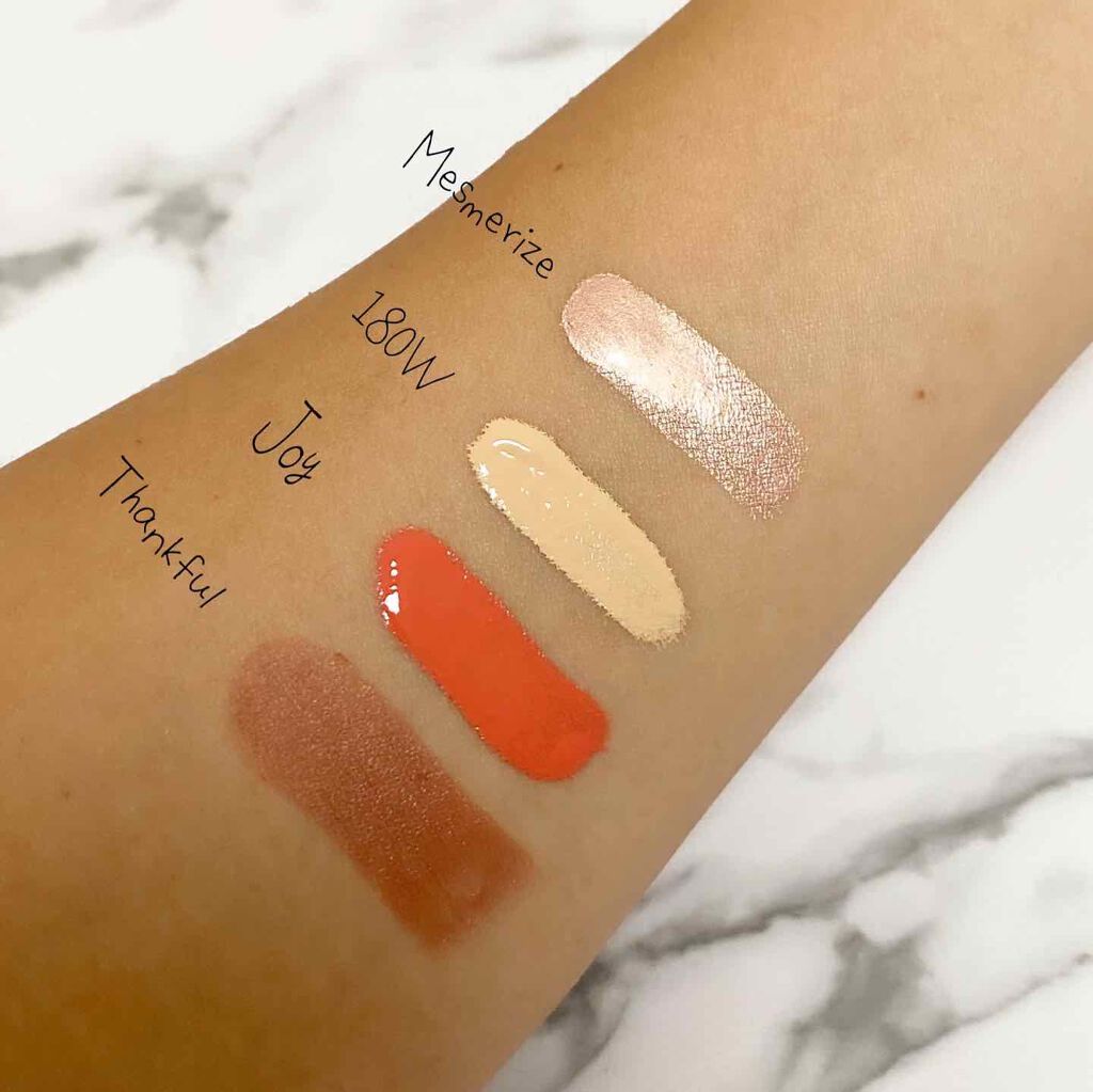 With Gratitude, Dewy Lip Balm/Rare Beauty/口紅を使ったクチコミ(2枚目)