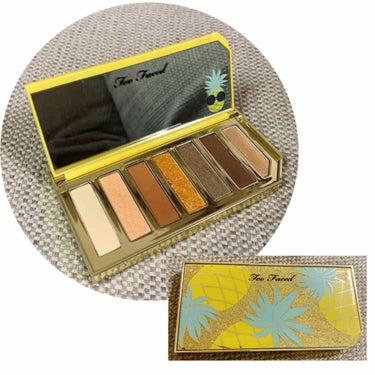 Too Faced  Sparkling Pineapple Eye Palette

アメリカのアウトレットで購入しました。
定価$34→$17と、日本円にして2000円以下で購入できました。

日本