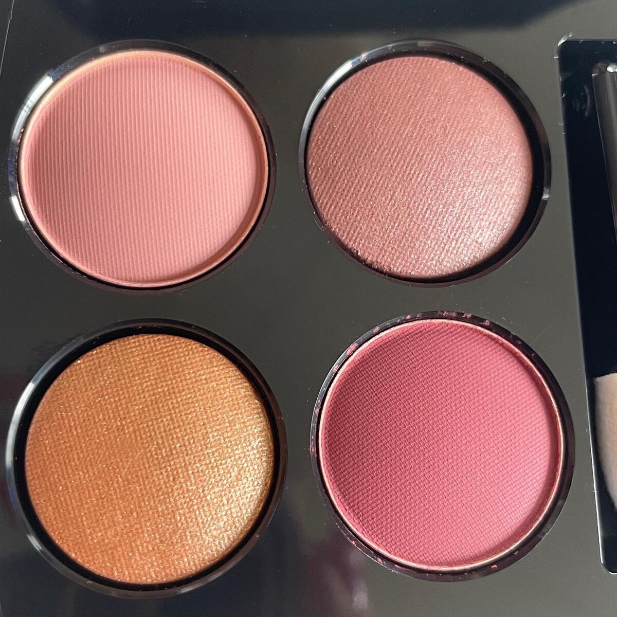 レ キャトル オンブル/CHANEL/アイシャドウパレットを使ったクチコミ(2枚目)