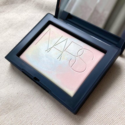 ライトリフレクティング プリズマティックパウダー/NARS/プレストパウダーを使ったクチコミ(1枚目)