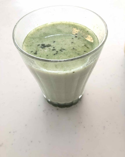 FABIUS すっきりフルーツ青汁のクチコミ「フルーツ青汁✨ダイエット・美肌
綺麗な肌の美容師さんに美肌のヒケツを聞いたら
青汁との事でし.....」(2枚目)