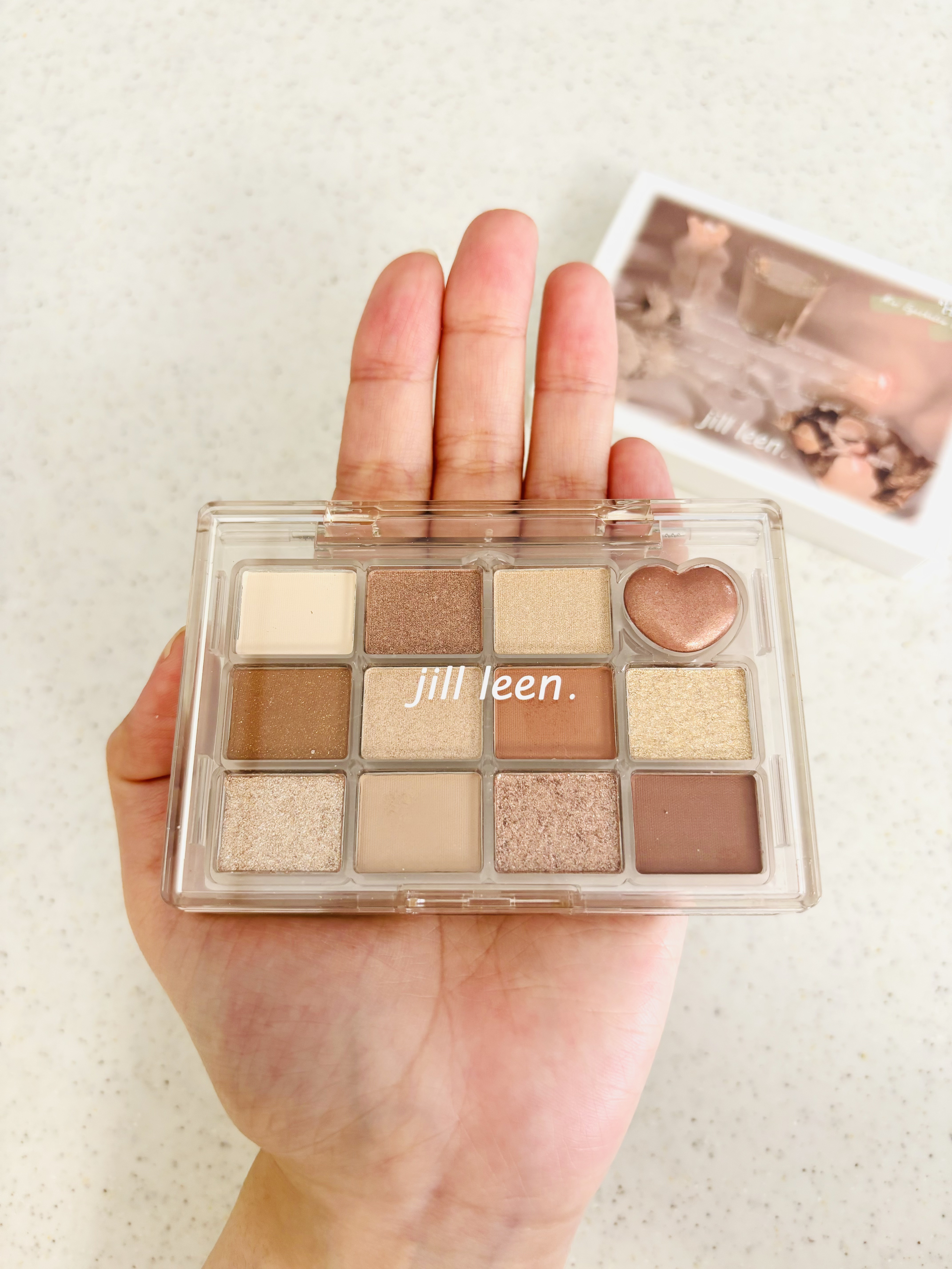 シャイニング12色ミニアイシャドウパレット HT03/jill leen./アイシャドウパレットを使ったクチコミ（2枚目）