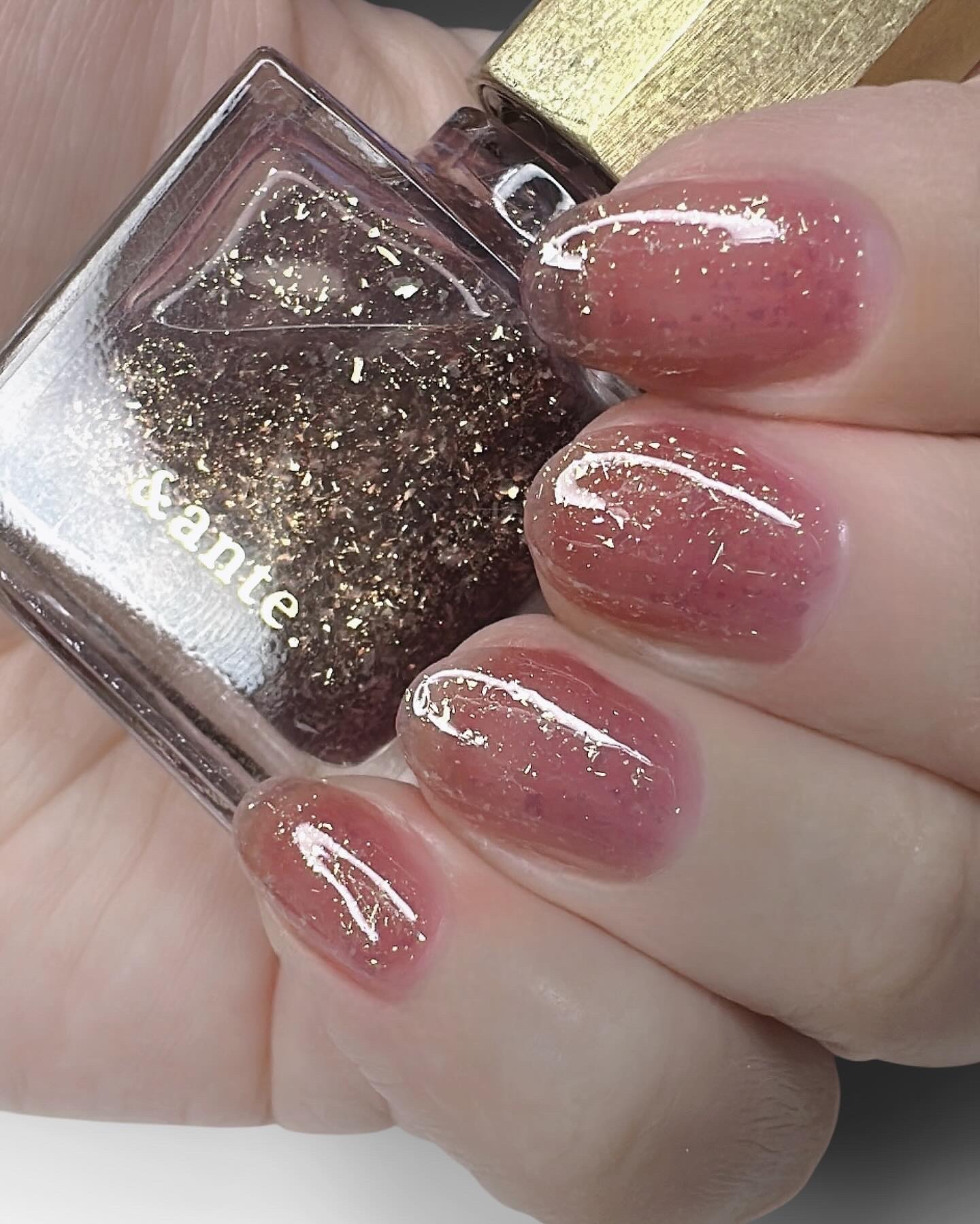 試してみた】ネイルポリッシュ &ante.の人気色・イエベブルベ別の