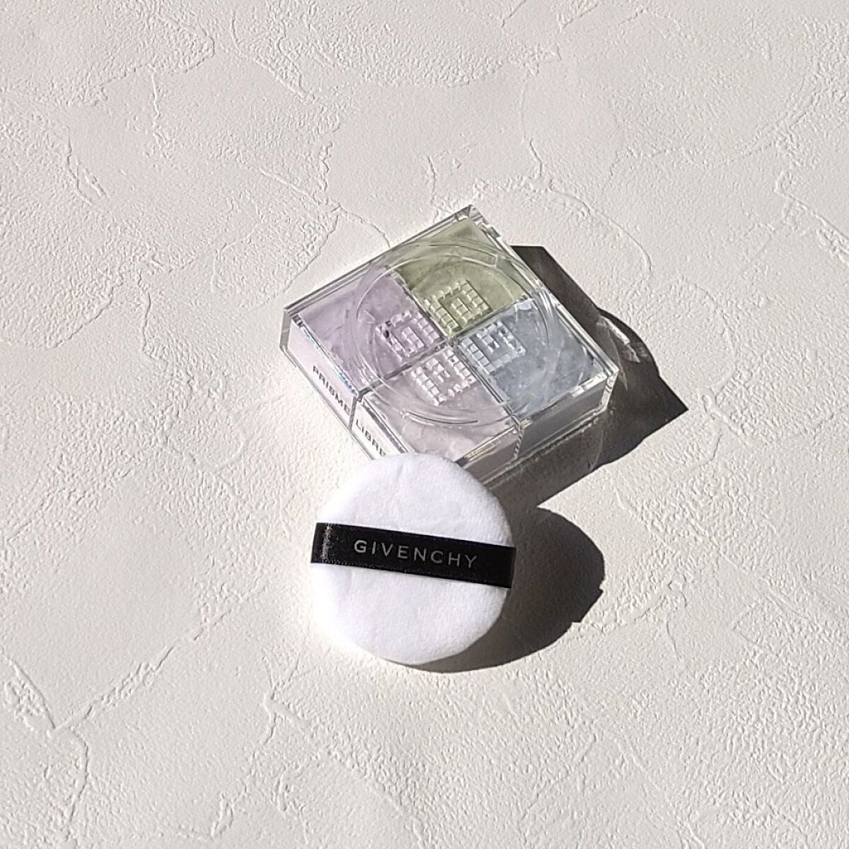 プリズム・リーブル/GIVENCHY/ルースパウダーを使ったクチコミ(4枚目)
