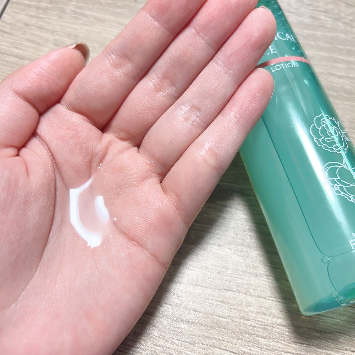 もちすべバランス化粧水/ボタニカルフォース/化粧水を使ったクチコミ(2枚目)