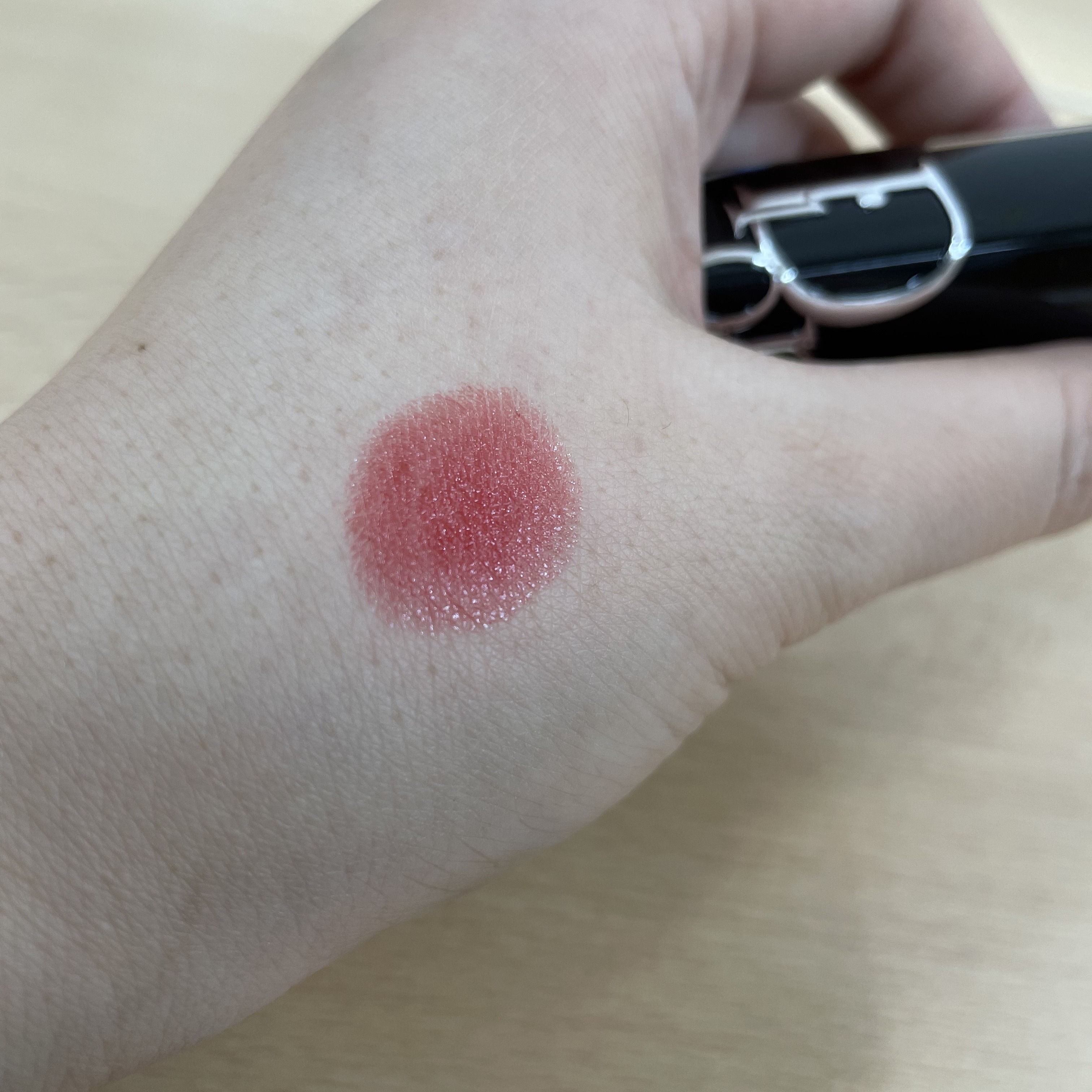 ディオール アディクト リップスティック 745レッド レボリューション/Dior/口紅を使ったクチコミ（3枚目）