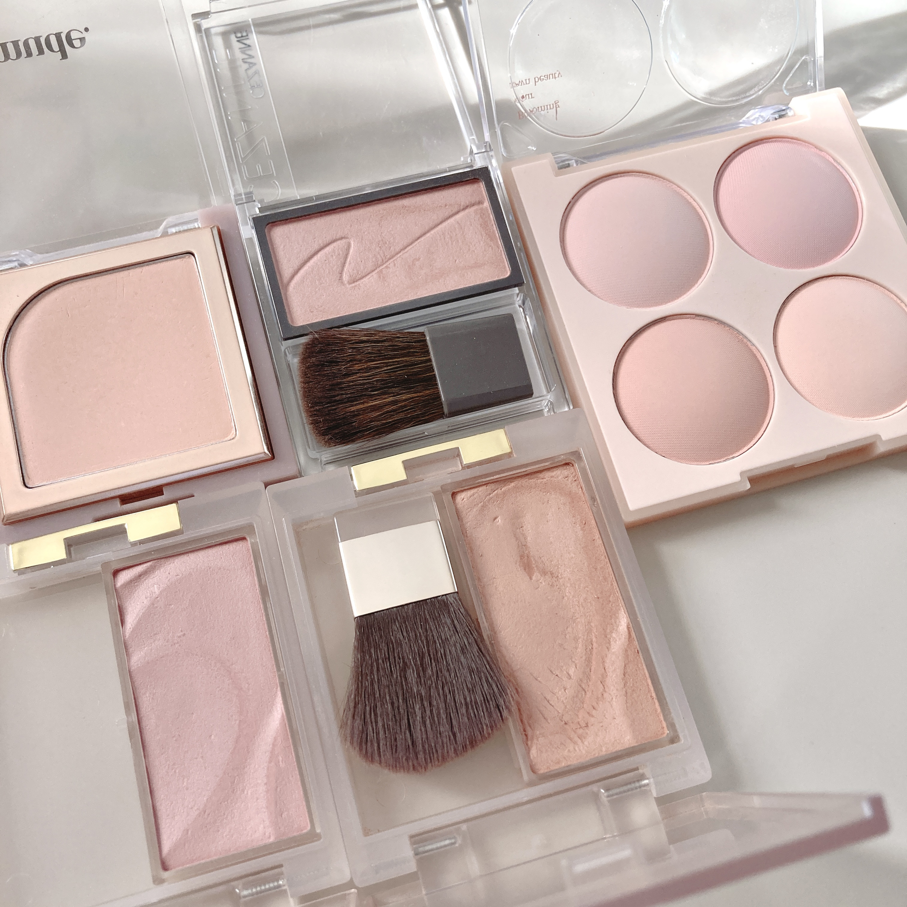 ブレンディングムードチーク/dasique/パウダーチークを使ったクチコミ（3枚目）