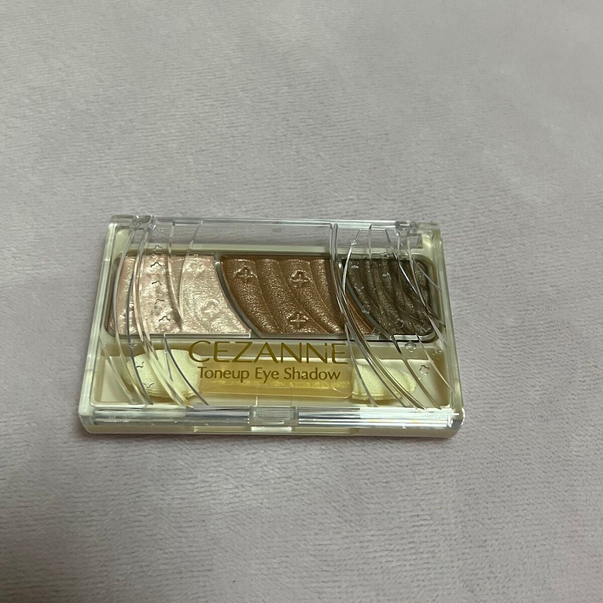 トーンアップアイシャドウ/CEZANNE/アイシャドウパレットを使ったクチコミ(1枚目)