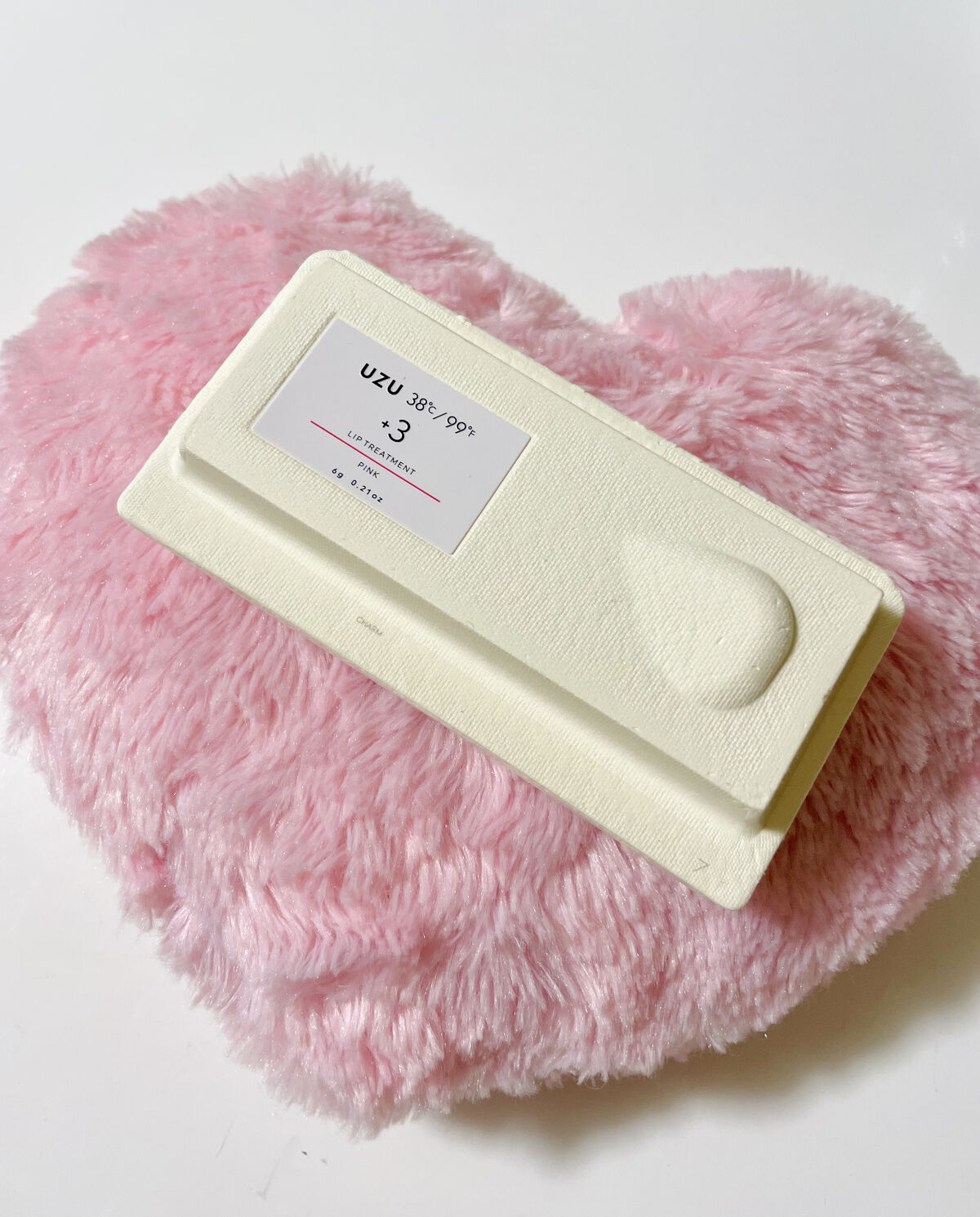 38°C / 99°F リップトリートメント (リップ美容液)/UZU BY FLOWFUSHI/リップケアを使ったクチコミ（1枚目）