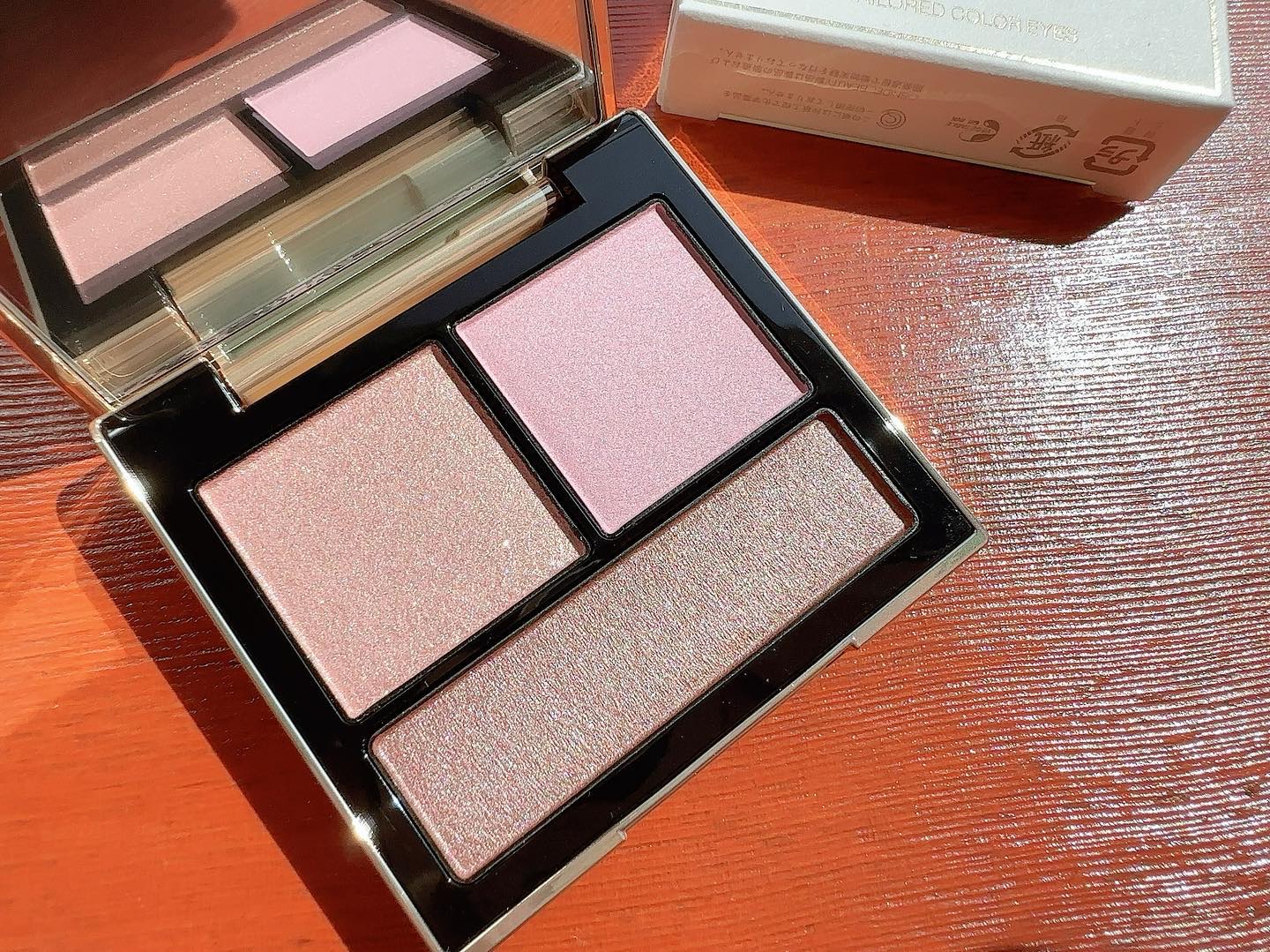 テイラード カラー アイズ 03 Lilac Dress/SNIDEL BEAUTY/アイシャドウパレットを使ったクチコミ（1枚目）