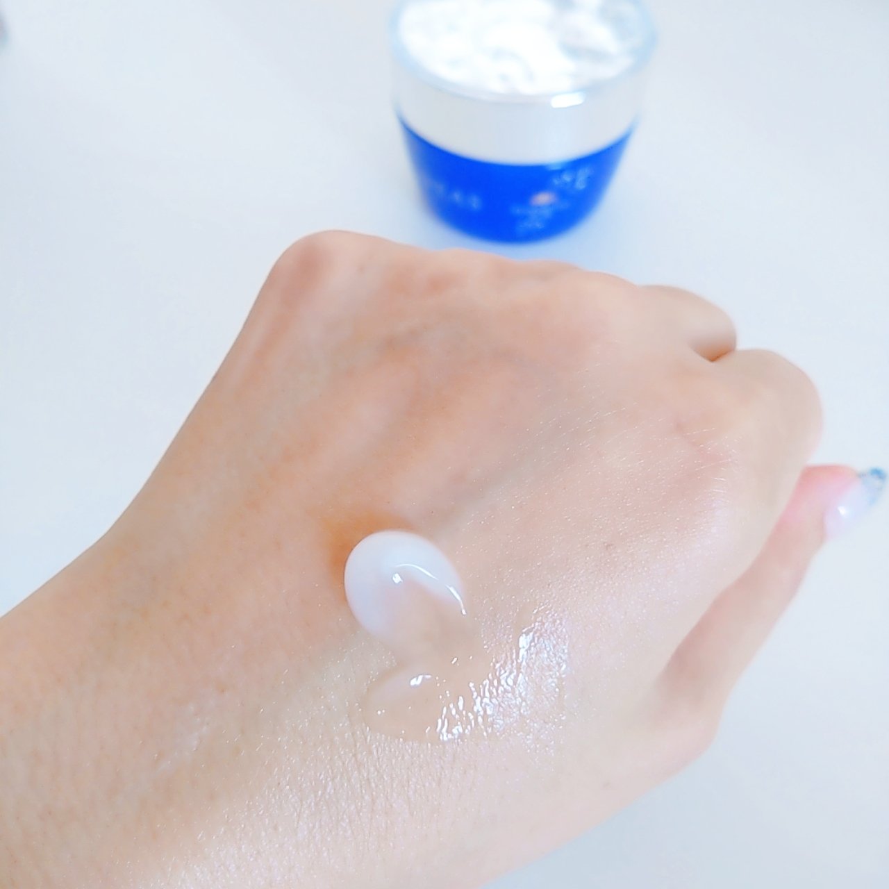 オールインワンジェル（スクアレンジェル）/sVEAS/オールインワン化粧品を使ったクチコミ（2枚目）