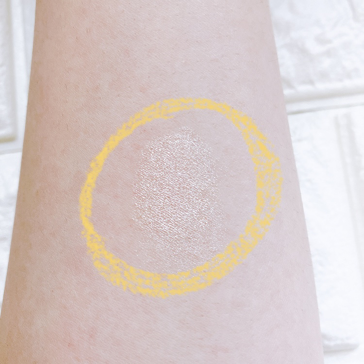 むにゅっとハイライター/キャンメイク/クリームハイライトを使ったクチコミ（3枚目）