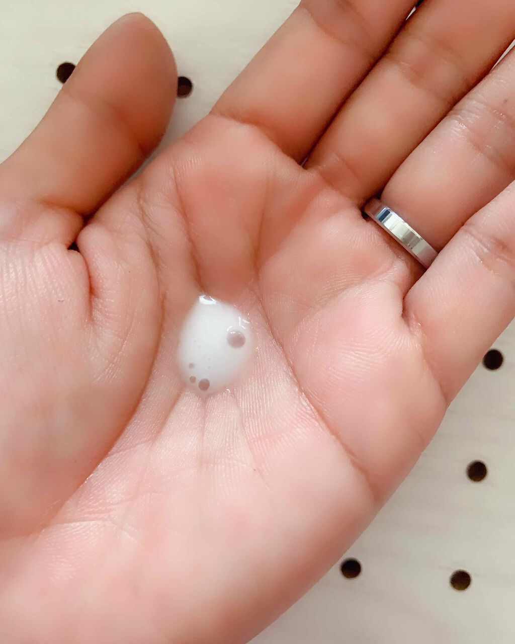 アヤナス トライアルセット/DECENCIA/スキンケアキットを使ったクチコミ(5枚目)