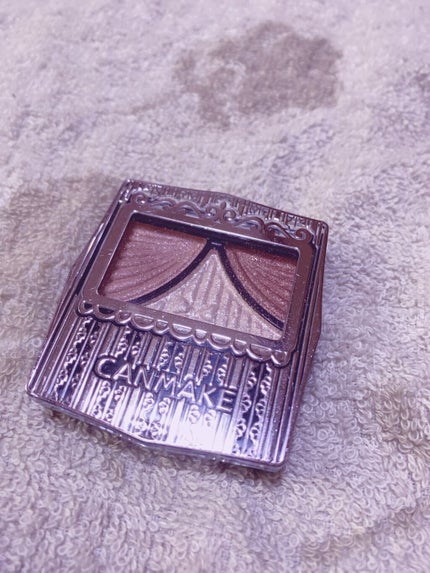 ジューシーピュアアイズ/キャンメイク/アイシャドウパレットを使ったクチコミ(1枚目)