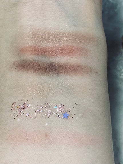 バタフライアイシャドウパレット/AGAG/アイシャドウパレットを使ったクチコミ(4枚目)