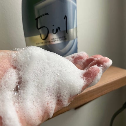 ちほ on LIPS 「エイチアンドエス5in1クールモイスチャーシャンプー5つの効果..」(4枚目)