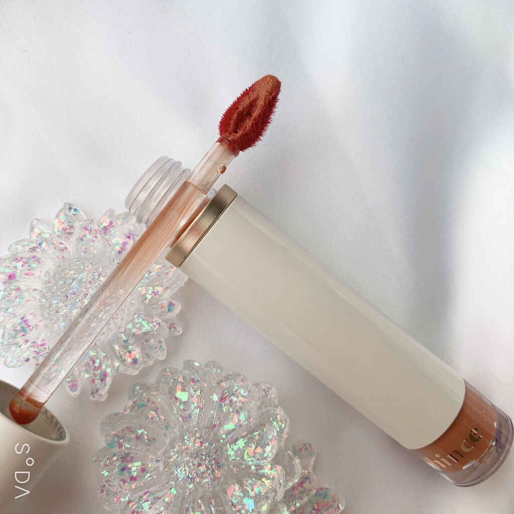 ムードインハンサーウォーターリキッドグロウ/hince/口紅を使ったクチコミ（2枚目）