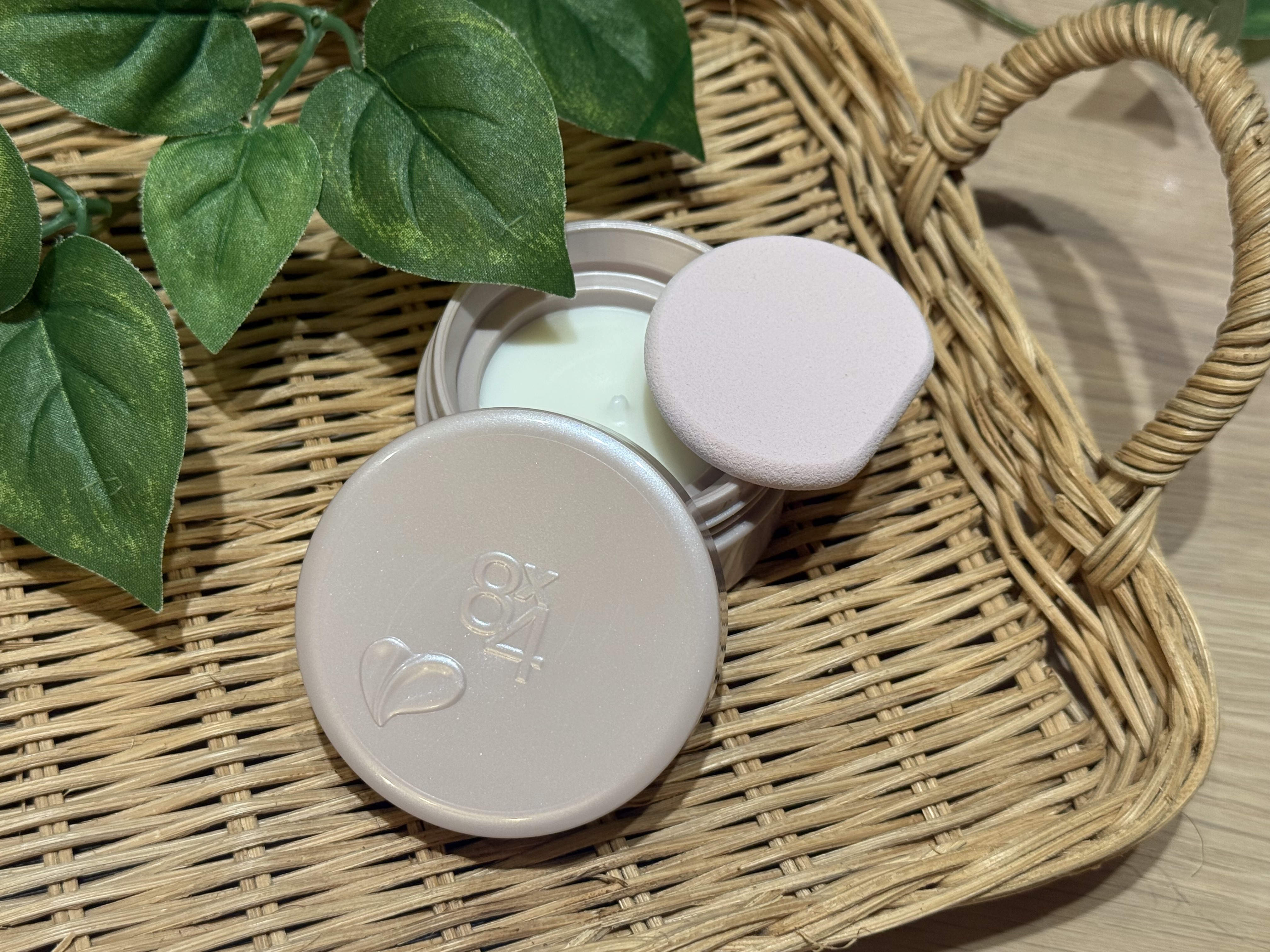 ８x４ デオドラントパテ【医薬部外品】/８ｘ４/デオドラント・制汗剤を使ったクチコミ（1枚目）