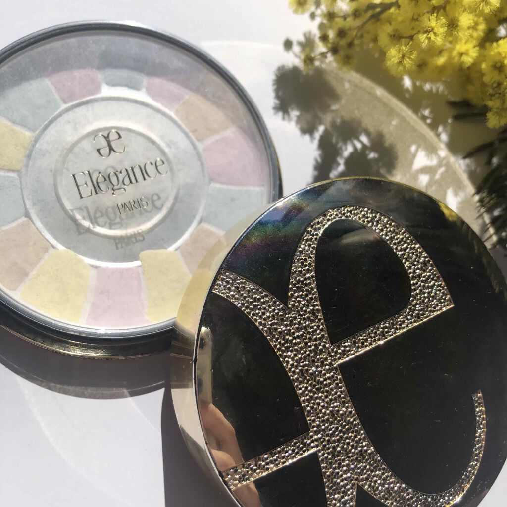 エレガンス ラ プードル オートニュアンス リクスィーズ/Elégance/プレストパウダーを使ったクチコミ（1枚目）