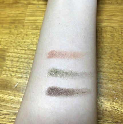 グロッシーリッチ アイズ N/Visée/アイシャドウパレットを使ったクチコミ(2枚目)