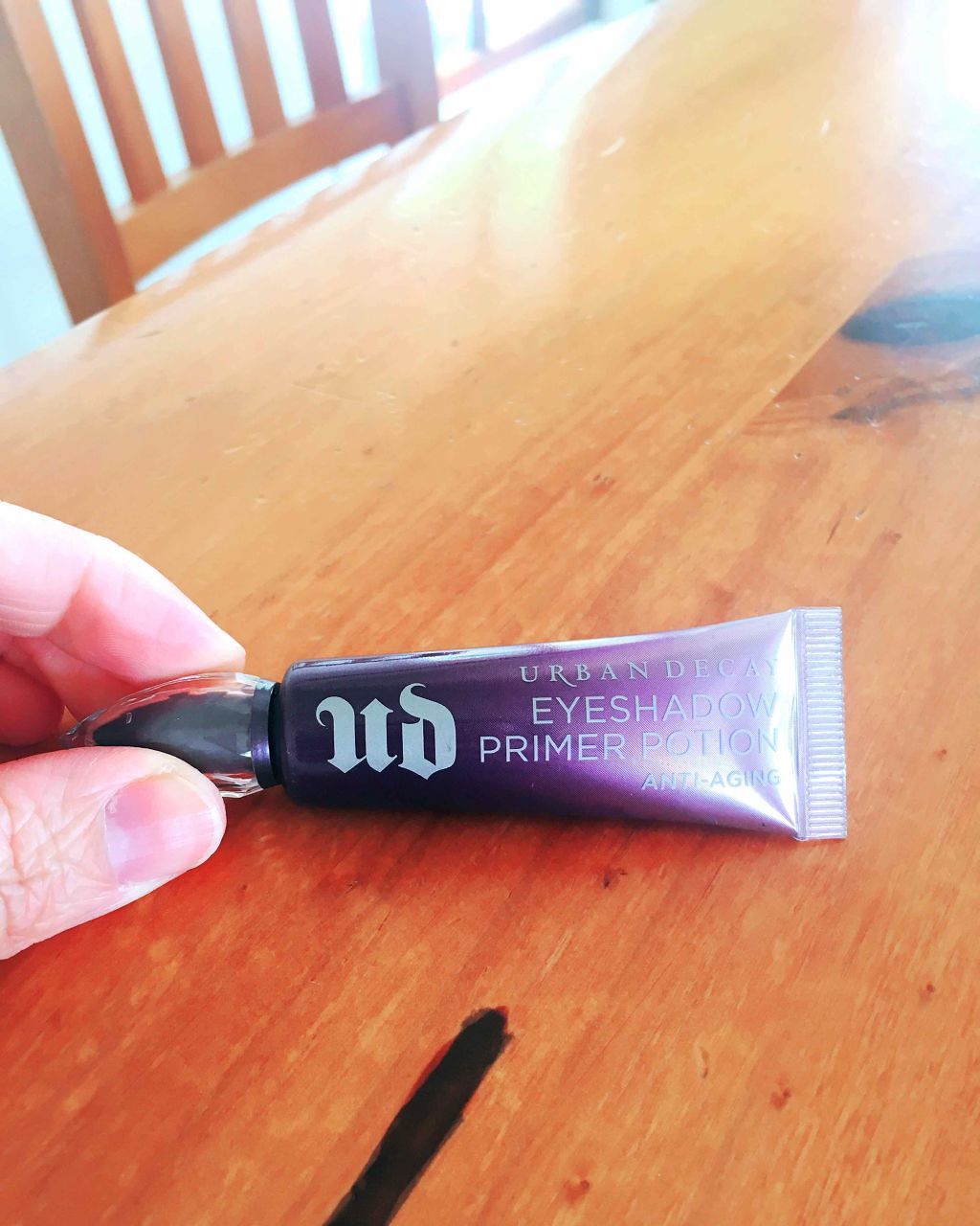 アイシャドウ プライマーポーション/アーバンディケイ/アイシャドウベースを使ったクチコミ(1枚目)