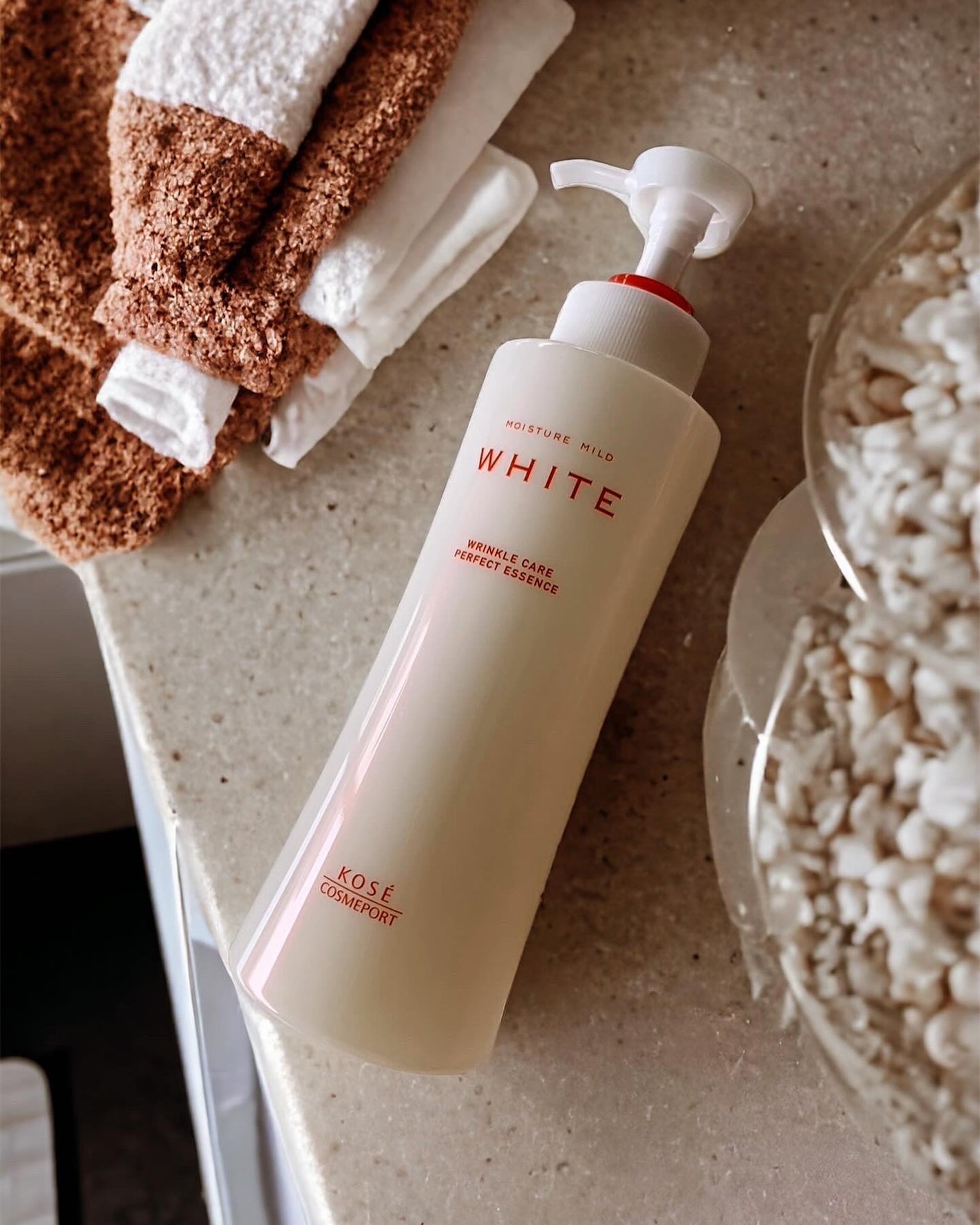 モイスチュアマイルドホワイトリンクルケア パーフェクトエッセンス/モイスチュアマイルド ホワイト/オールインワン化粧品を使ったクチコミ(1枚目)