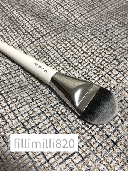 フラットファンデーションブラシ 820/fillimilli/メイクブラシを使ったクチコミ(1枚目)