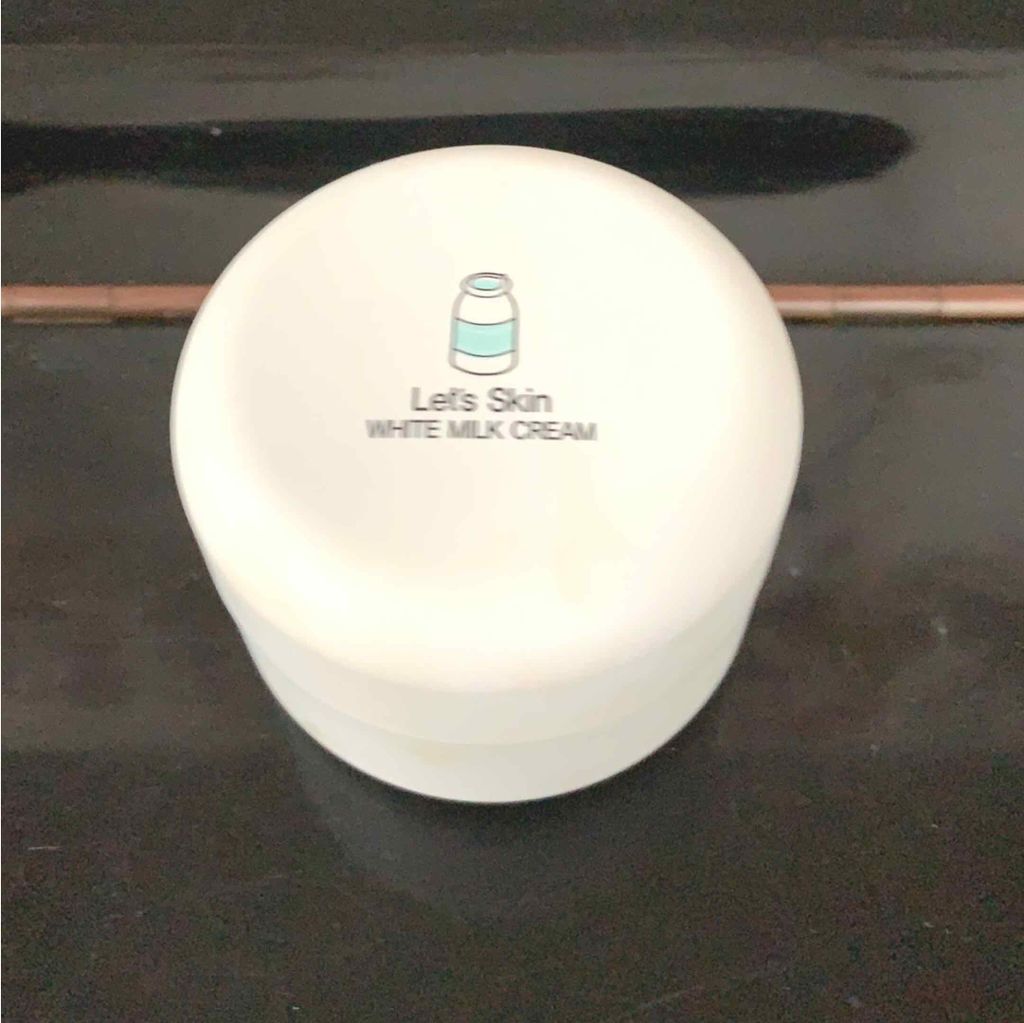 WHITE MILK CREAM/3CE/フェイスクリームを使ったクチコミ（1枚目）