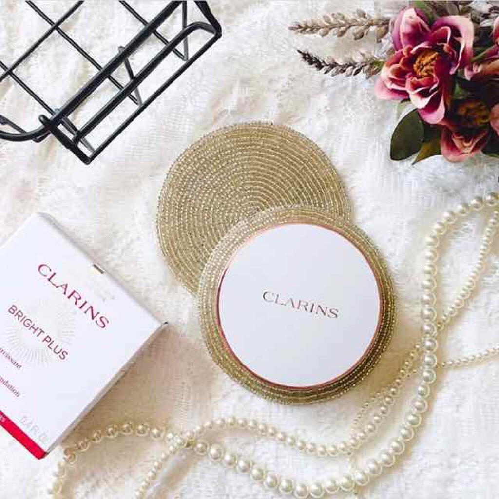 ブライトプラス ブライトニング クッションファンデーション 105 ヌード/CLARINS/クッションファンデーションを使ったクチコミ（1枚目）